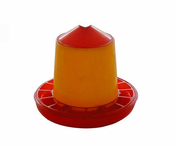 Duck feed bucket